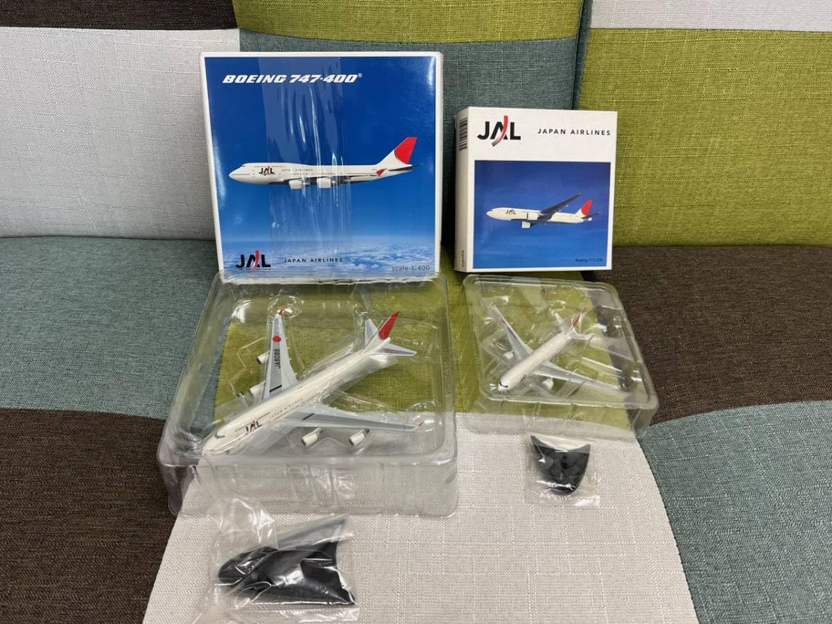 Amazon.co.jp: herpa JAL日本航空ボーイング747-400 /700-200 2機